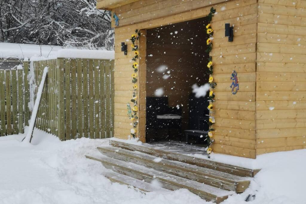 The Cottage - Hot Tub - Nr Glasgow - Self Check-In Coatbridge Dış mekan fotoğraf